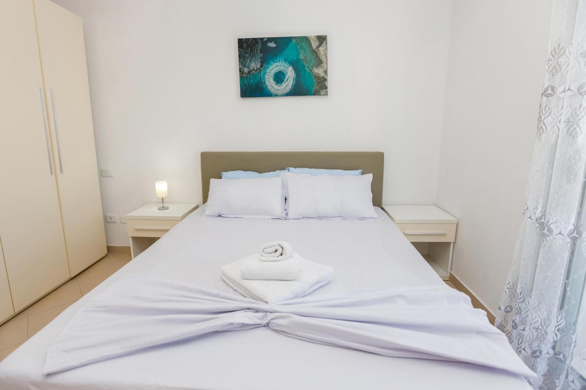 Gus Apartament Vlorë 外观 照片