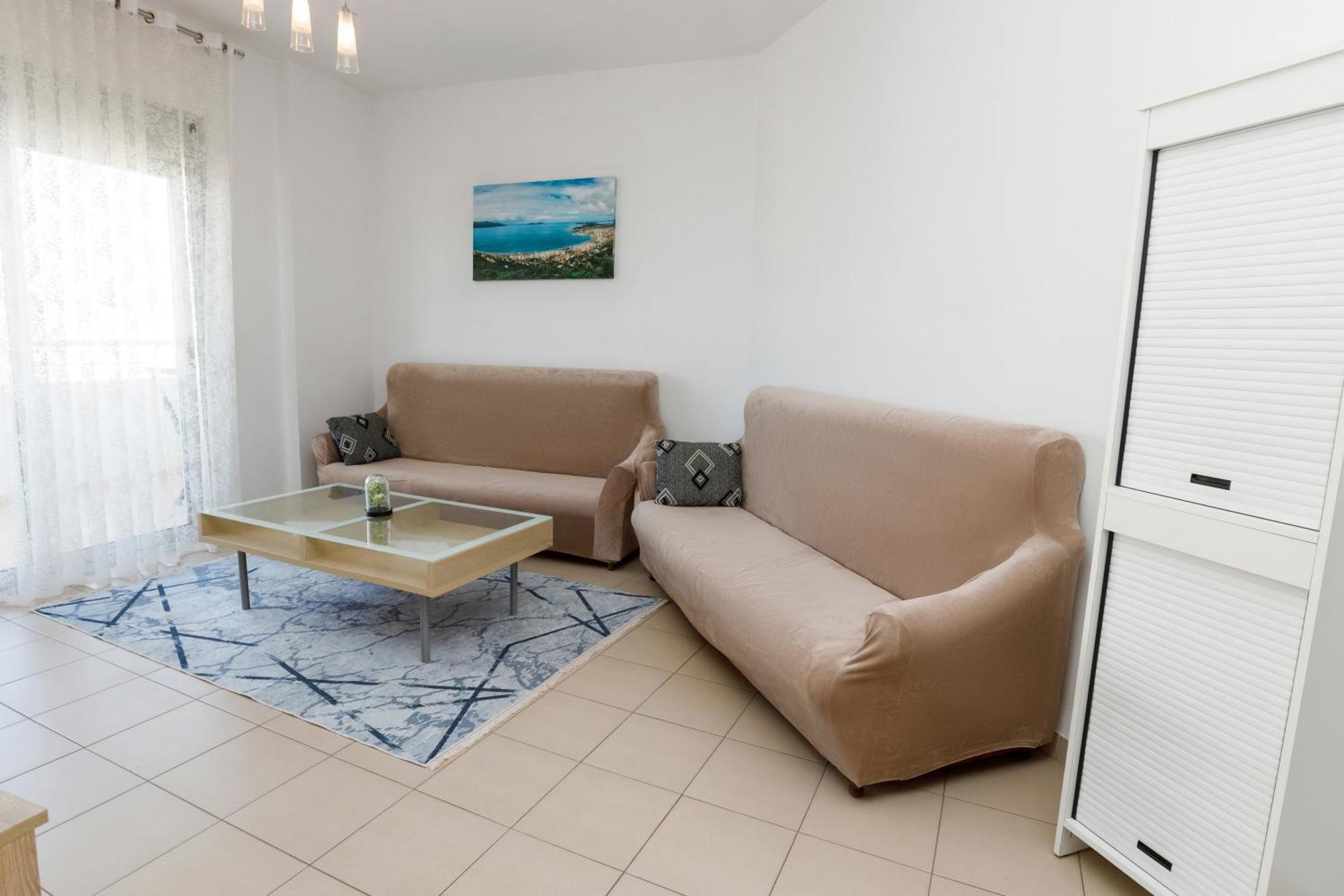 Gus Apartament Vlorë 外观 照片